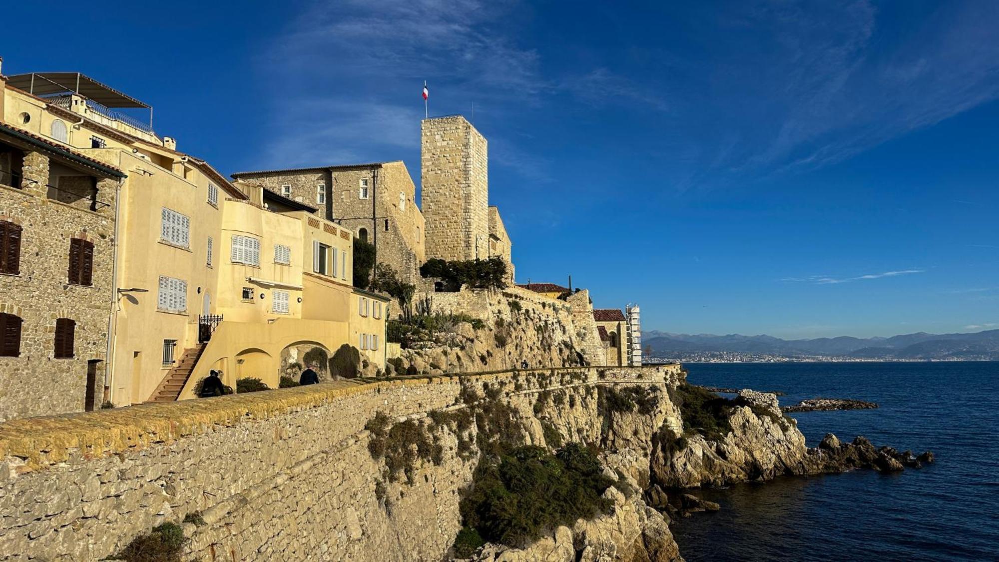 Casalionelantibes 70 Sqm Apartment With Garden And Parking Kültér fotó