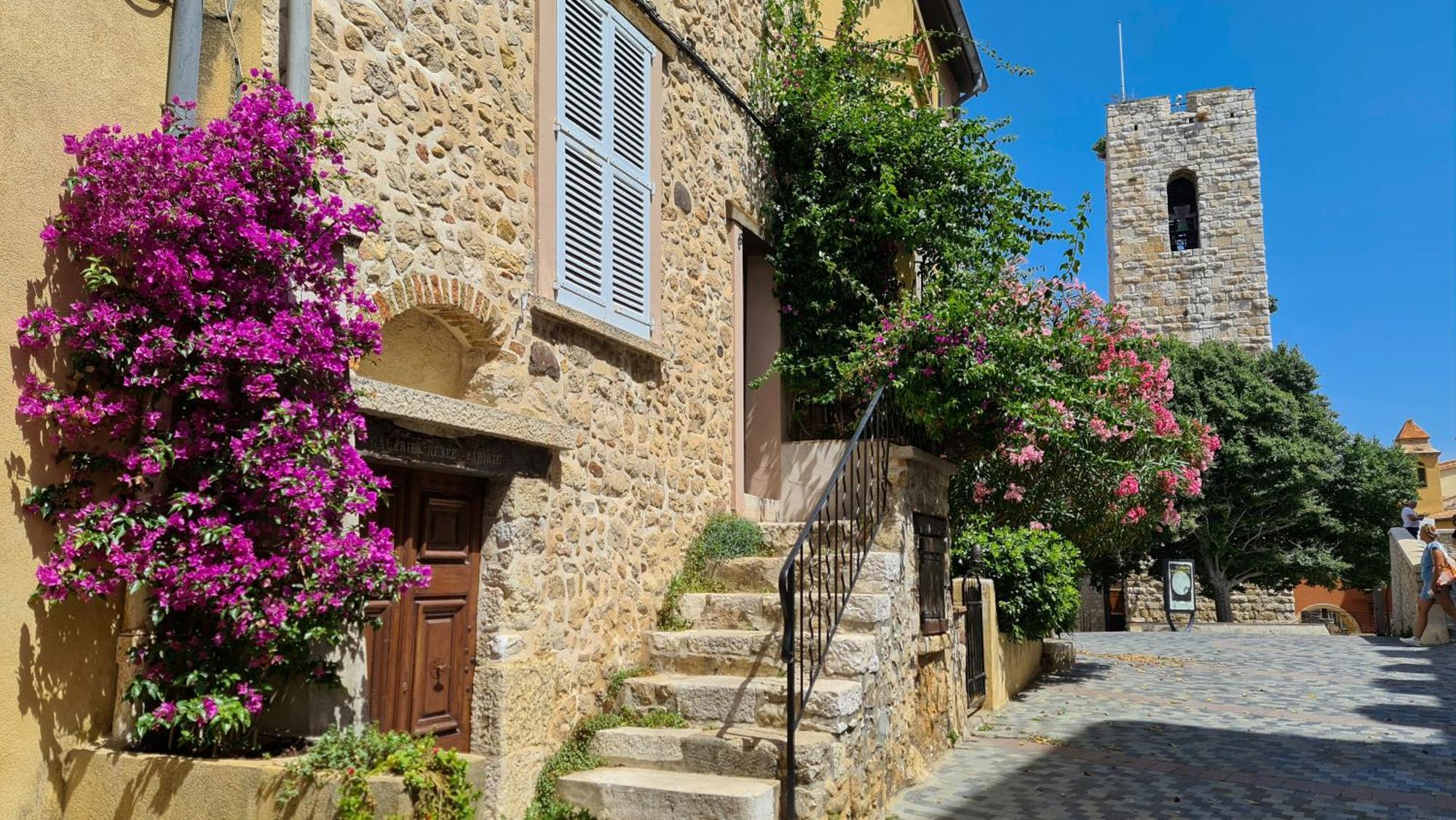 Casalionelantibes 70 Sqm Apartment With Garden And Parking Kültér fotó